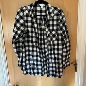 Old Navy Black and White Checkered Shirt